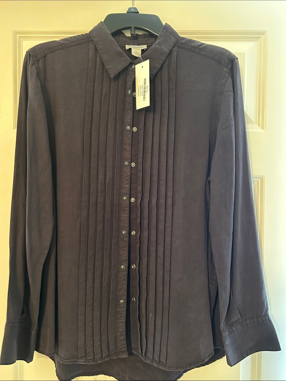 Sundance Women’s Charcoal Pleated Front Button-Down Shirt